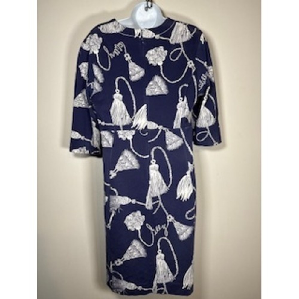 Lilly Pulitzer Size Large Shift Dress Navy Blue Tassel Print Knit V-Neck Classic - Picture 4 of 8